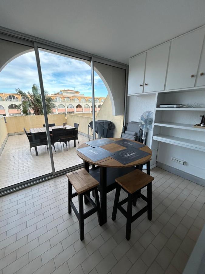 Grand T2 Proche De La Mer Sète Exteriör bild
